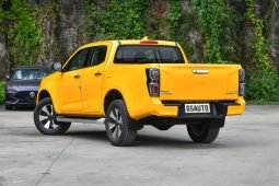 
 Isuzu D-MAX 2023 full									