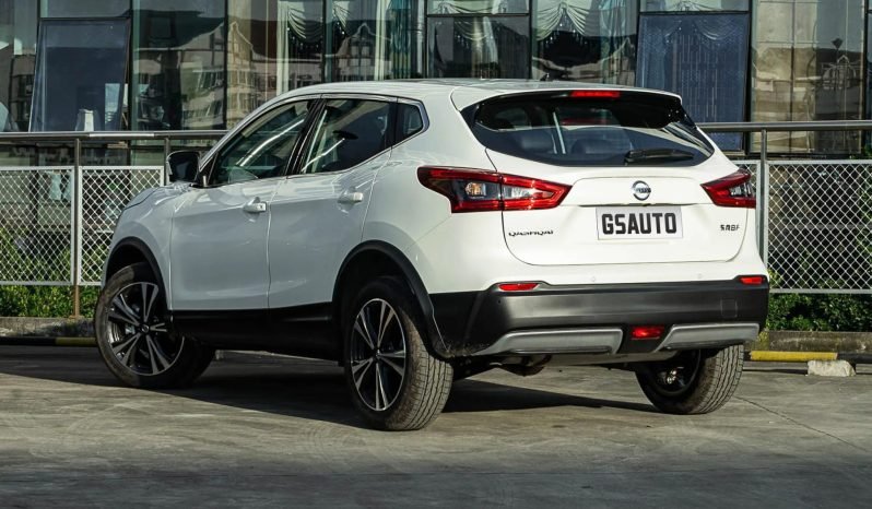 
 Nissan Qashqai 2023 2.0L full									