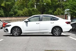 
 VolksWagen LAVIDA 2024 1.5L full									