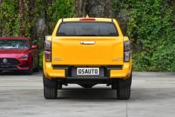 
 Isuzu D-MAX 2023 full									