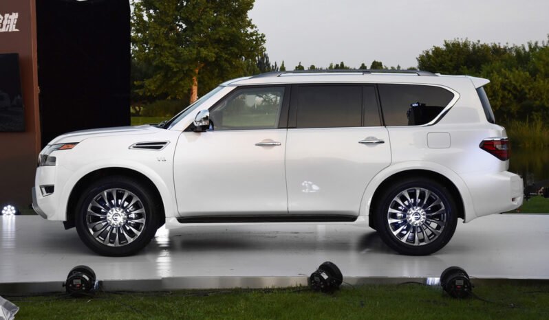 
 NISSAN Patrol 2023 5.6L V8 Invincible Fleet Signature full									