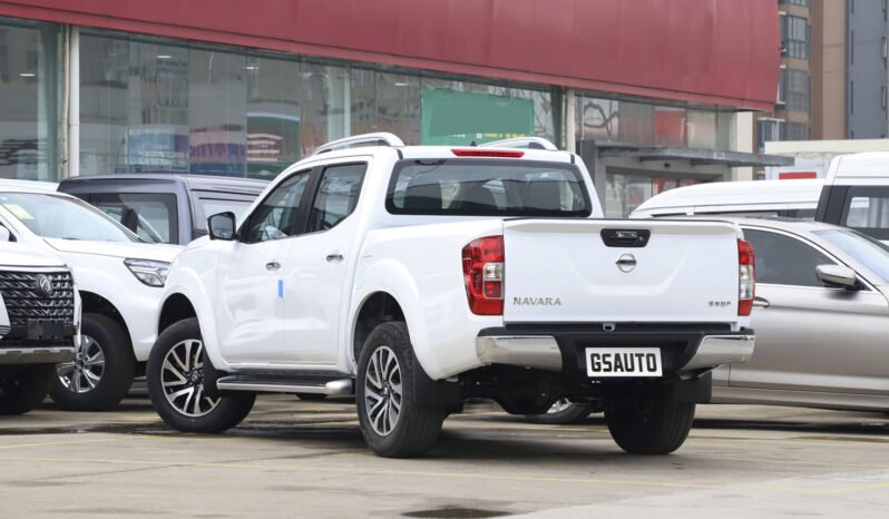 
 NISSAN Navara 2023 .5L Auto 4WD Premium QR25 full									