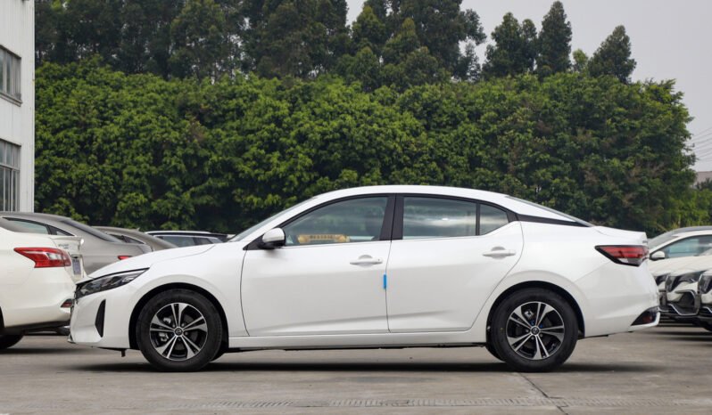 
 NISSAN SYLPHY 2023 1.6L CVT Enjoy full									