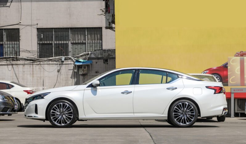 
 NISSAN SYLPHY 2022 2.0L XL-TLS Enjoyable full									