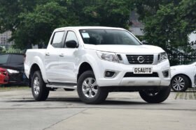 NISSAN Navara 2023 2.5L Manual 4WD Comfort QR25