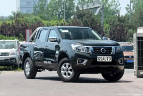 NISSAN Navara 2017 2.5L Manual 2WD Signature QR25