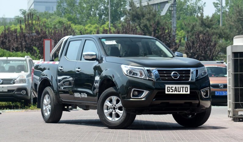 
 NISSAN Navara 2017 2.5L Manual 2WD Signature QR25 full									