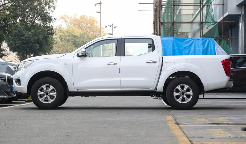 
 NISSAN Navara 2023 Modified 2.5L Manual 2WD Premium QR25 full									